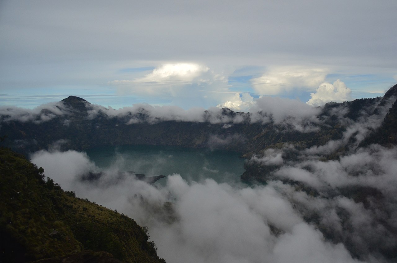 Clouds gathering over Segara Anak crater lake